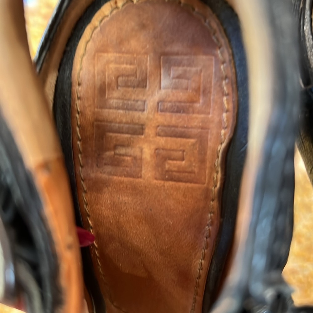 Givenchy Beautiful Barely Worn Open Toe Heels! - image 2